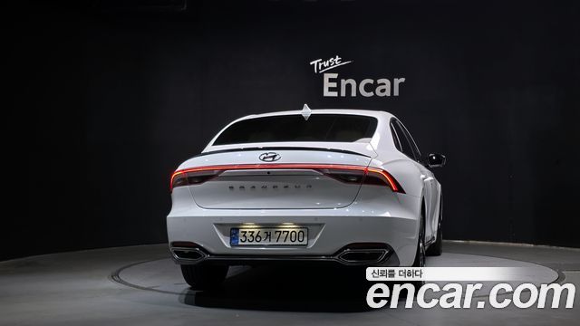 Hyundai Grandeur 2022 — photo 4