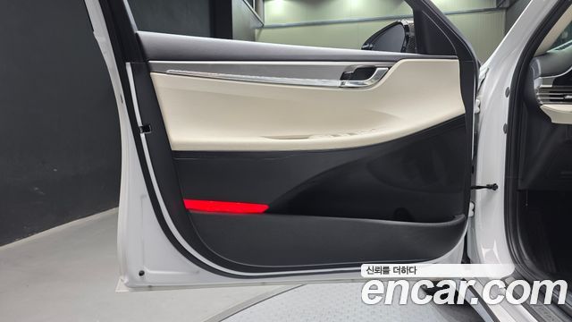 Hyundai Grandeur 2022 — photo 14