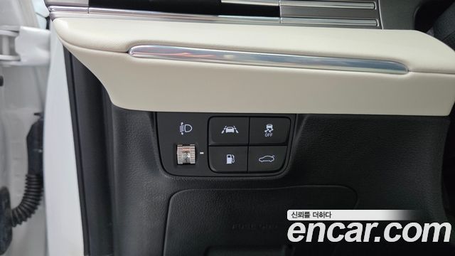 Hyundai Grandeur 2022 — photo 27