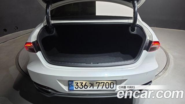 Hyundai Grandeur 2022 — photo 35