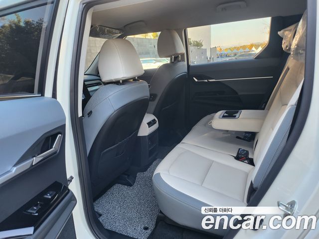 KG Mobility Musso 2026 — photo 10