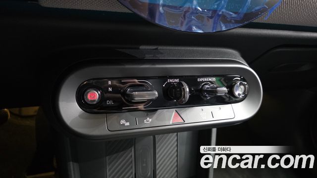 Mini Cooper 2025 — photo 12