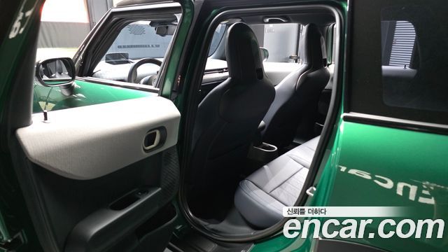 Mini Cooper 2025 — photo 16