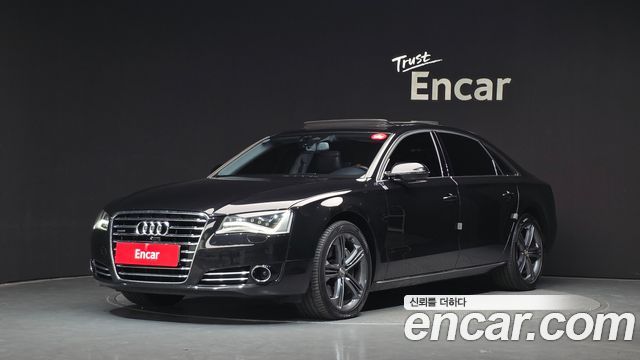 Audi A8 2014 — photo 1