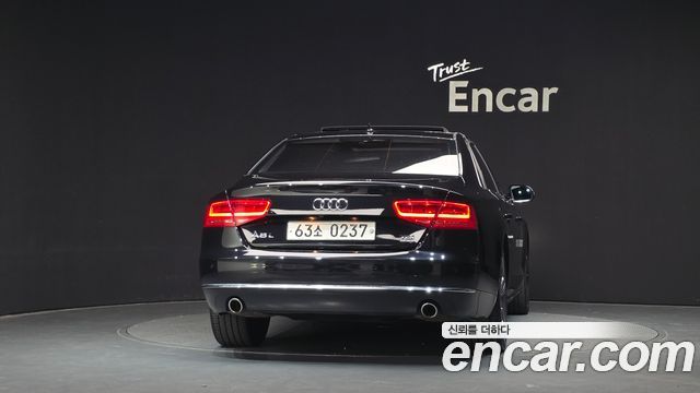 Audi A8 2014 — photo 4