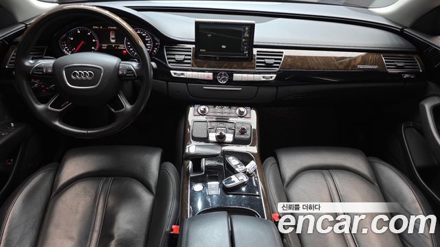 Audi A8 2014 — photo 7