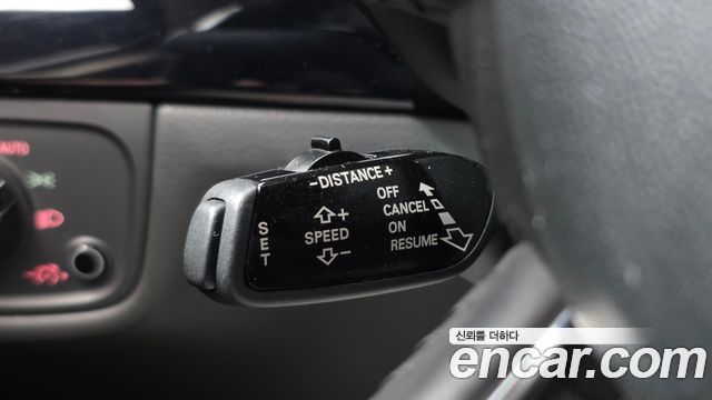 Audi A8 2014 — photo 14