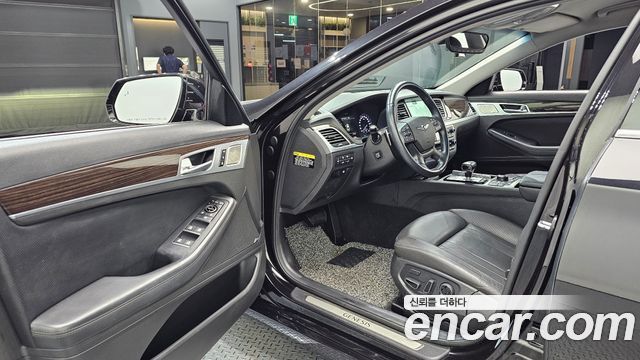 Genesis G80 2018 — photo 10