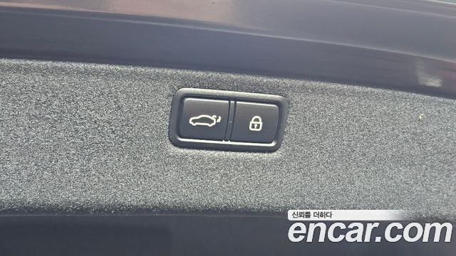 Genesis G80 2018 — photo 20
