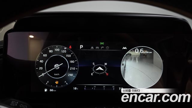 Kia Canival 2021 — photo 11