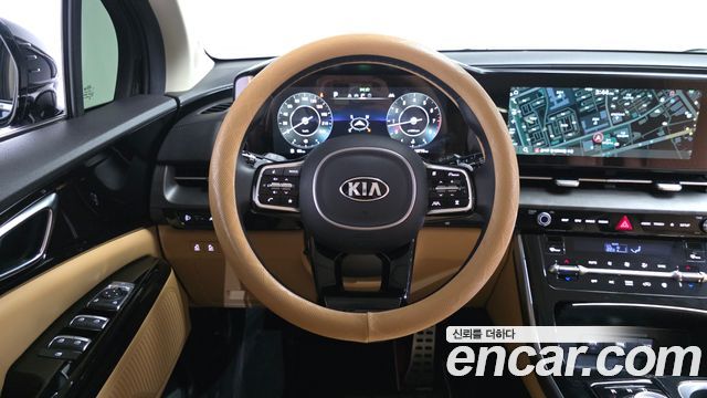 Kia Canival 2021 — photo 19