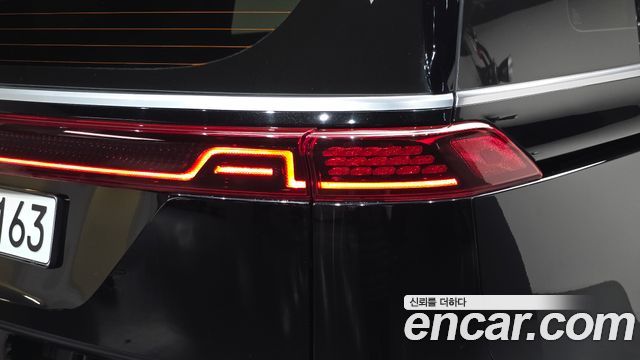 Kia Canival 2021 — photo 9