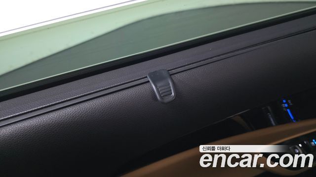 Kia Canival 2021 — photo 27