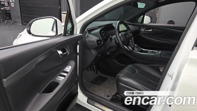 Hyundai Santafe 2022 — photo 13