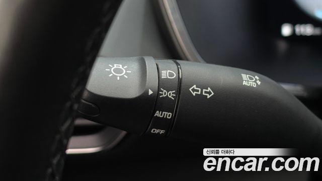 Hyundai Santafe 2022 — photo 33