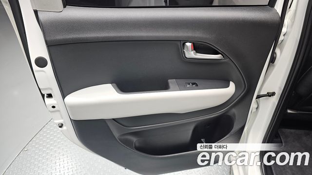 Kia RAY 2023 — photo 15