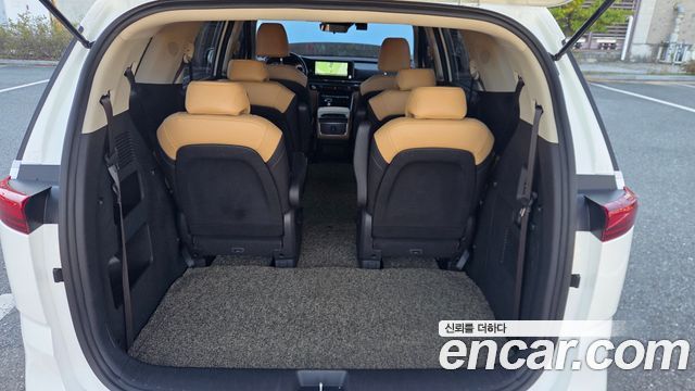 Kia Canival 2022 — photo 7