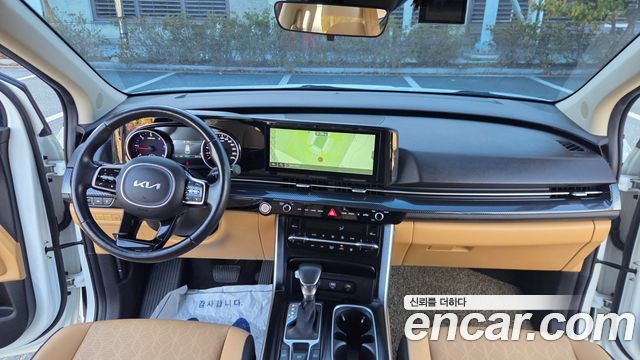 Kia Canival 2022 — photo 8