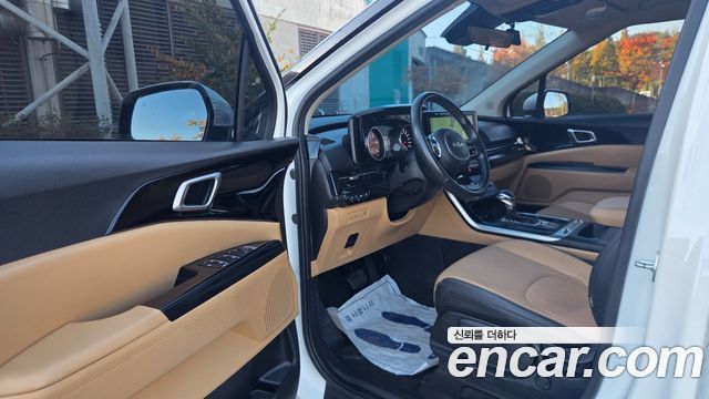 Kia Canival 2022 — photo 9