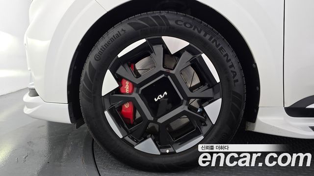 Kia Canival 2021 — photo 5