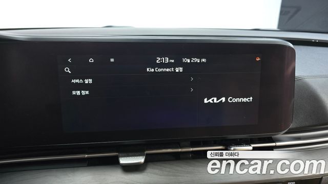 Kia Canival 2021 — photo 16