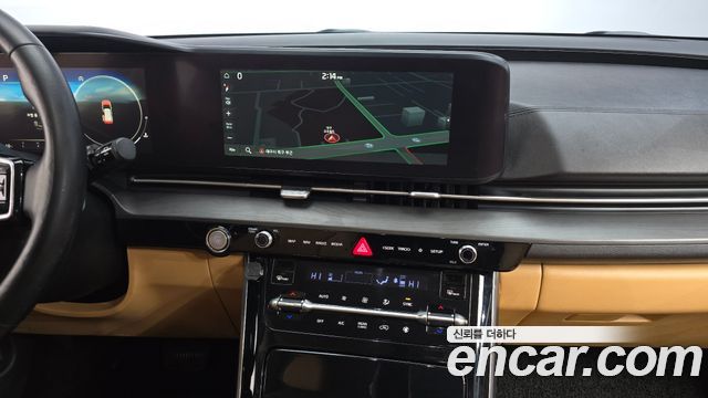 Kia Canival 2021 — photo 17