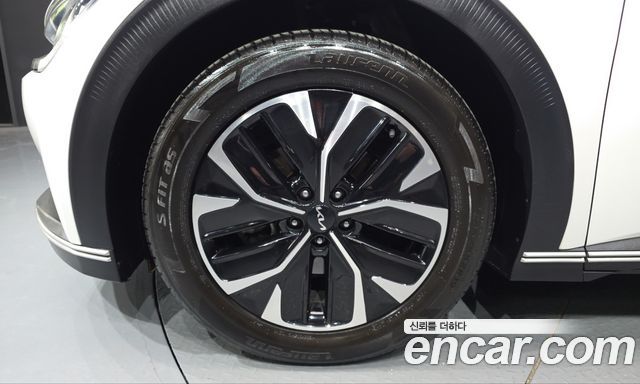 Kia EV6 2022 — photo 5
