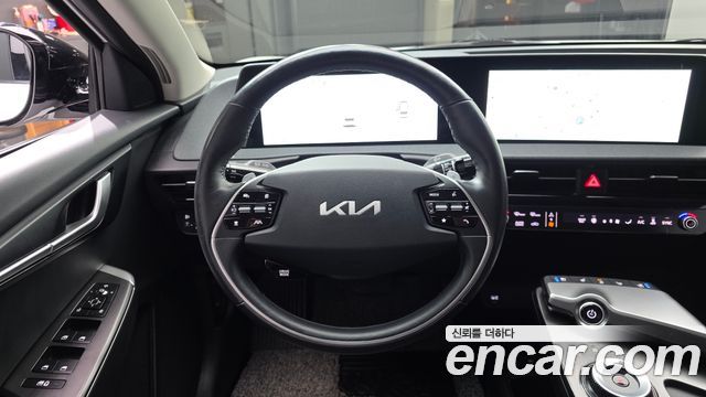 Kia EV6 2022 — photo 20