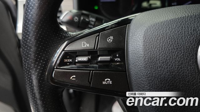 KG Mobility Rexton 2018 — photo 34