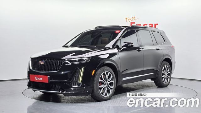Cadillac XT6 2022 — photo 1