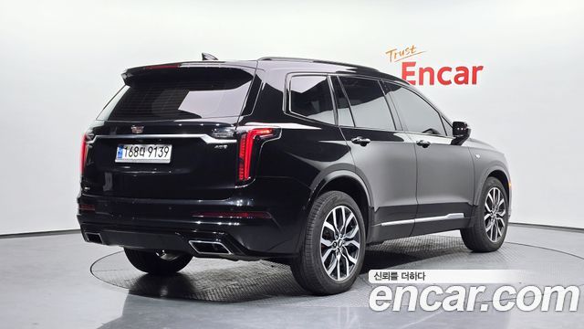 Cadillac XT6 2022 — photo 2
