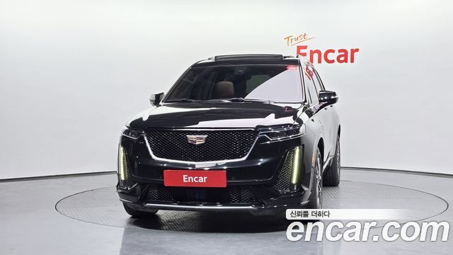 Cadillac XT6 2022 — photo 3