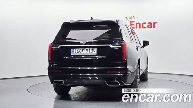 Cadillac XT6 2022 — photo 4