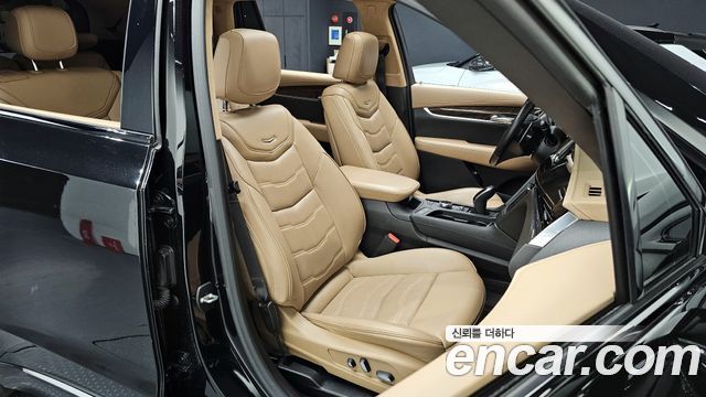 Cadillac XT6 2022 — photo 11