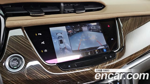 Cadillac XT6 2022 — photo 16