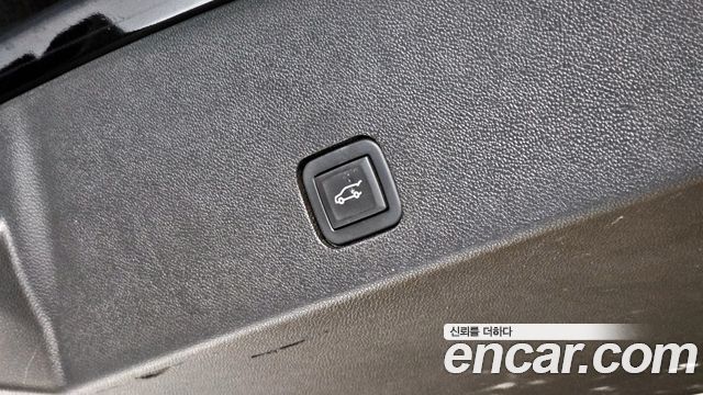 Cadillac XT6 2022 — photo 20