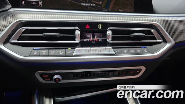 BMW X5 2023 — photo 19