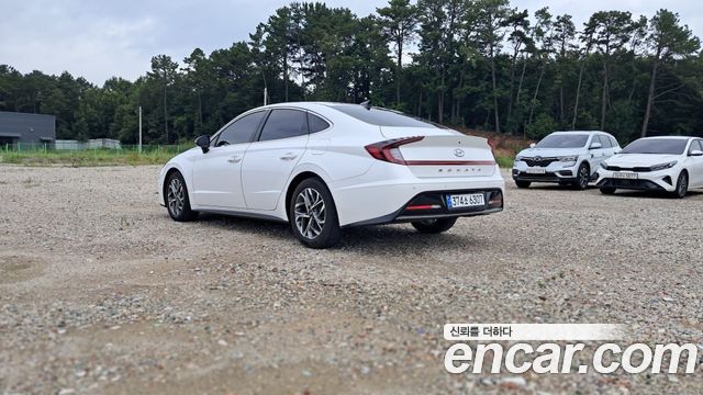 Hyundai Sonata 2022 — photo 4