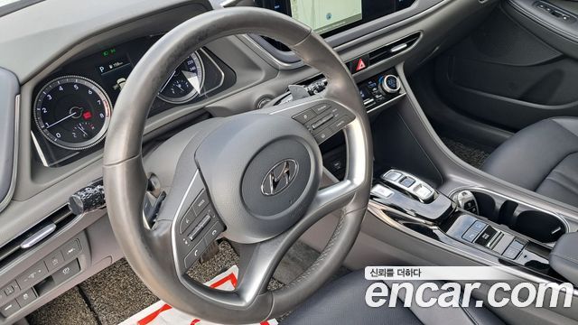 Hyundai Sonata 2022 — photo 14