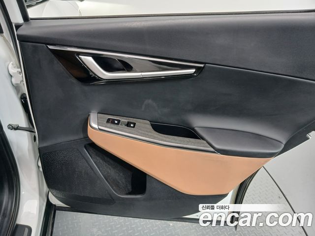 Kia EV6 2022 — photo 15