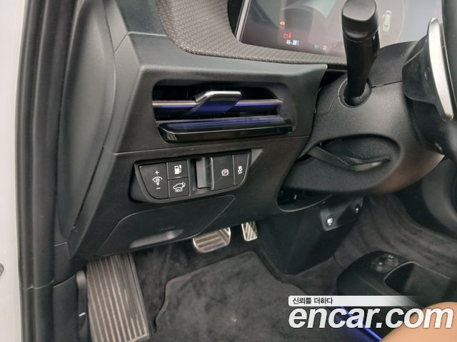 Kia EV6 2022 — photo 32
