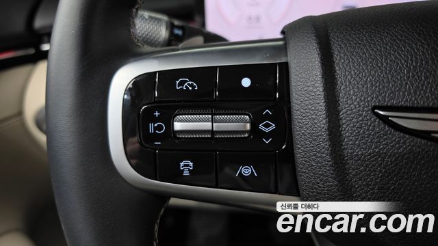 Genesis GV70 2025 — photo 21
