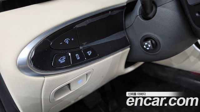 Genesis GV70 2025 — photo 26