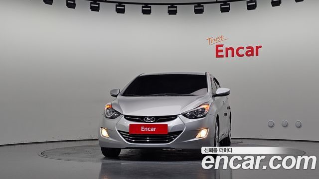 Hyundai AVANTE 2012 — photo 3
