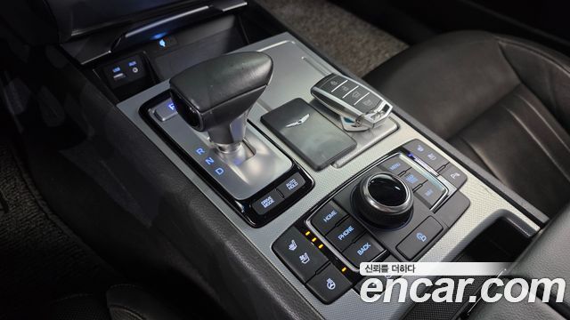 Genesis G80 2017 — photo 9
