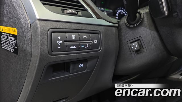 Genesis G80 2017 — photo 11