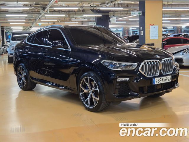 BMW X6 2021 — photo 2