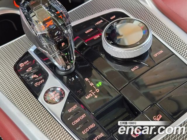 BMW X6 2021 — photo 14