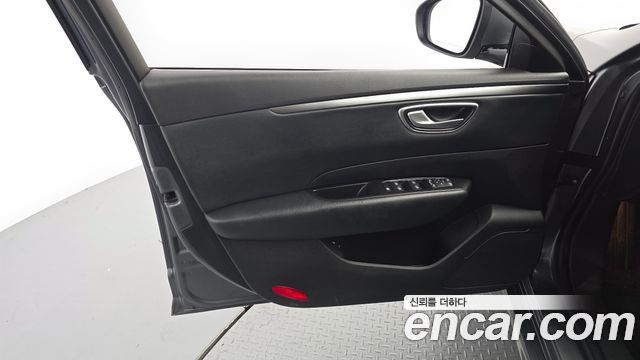 Renault Korea SM6 2019 — photo 14