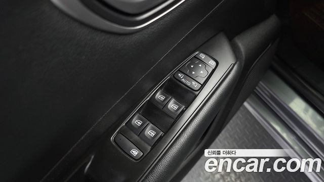 Renault Korea SM6 2019 — photo 28